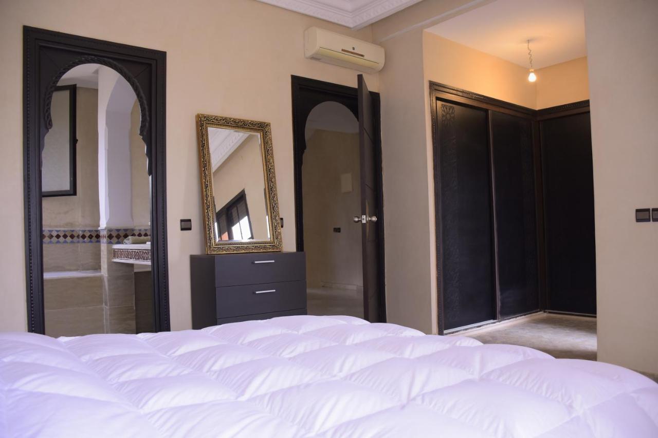 Capsule Riad Villa Résidence Marrakesh Extérieur photo